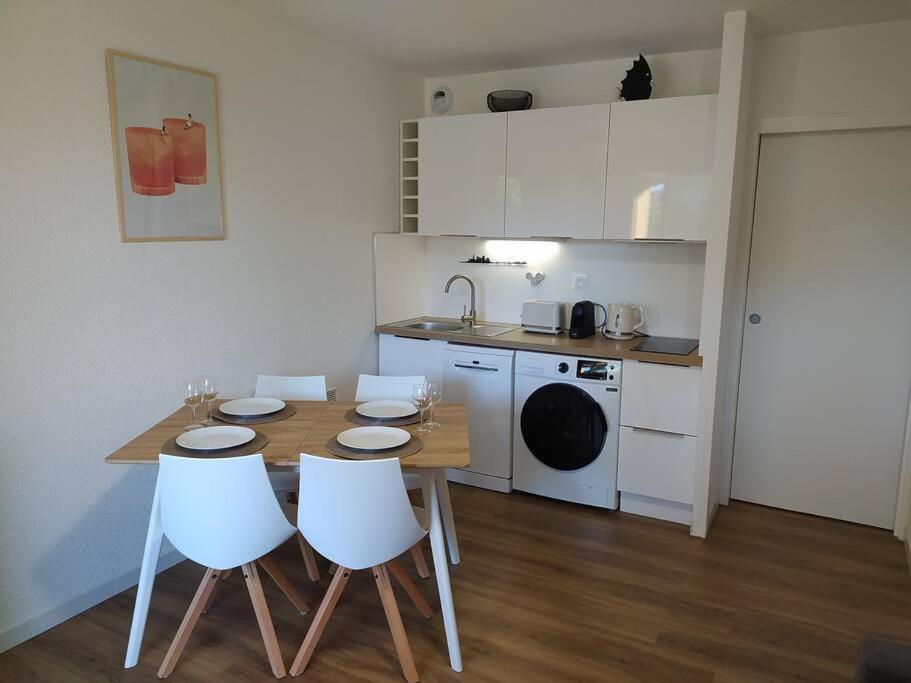 Ideal Saint Raphael Piscine Clim Parking Apartment Exterior photo